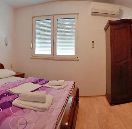 Sobe Medic Medugorje Bed & Breakfast Exterior photo